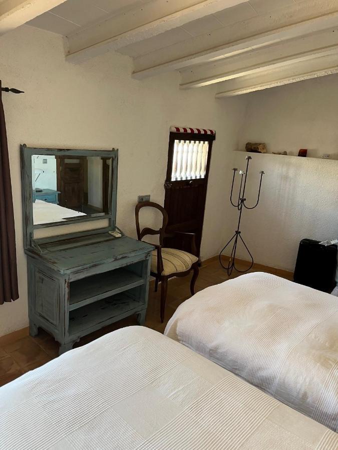 Stadthaus Mitten Im Kuenstlerviertel Von Arta Mit Zwei Wohnungen Eksteriør bilde